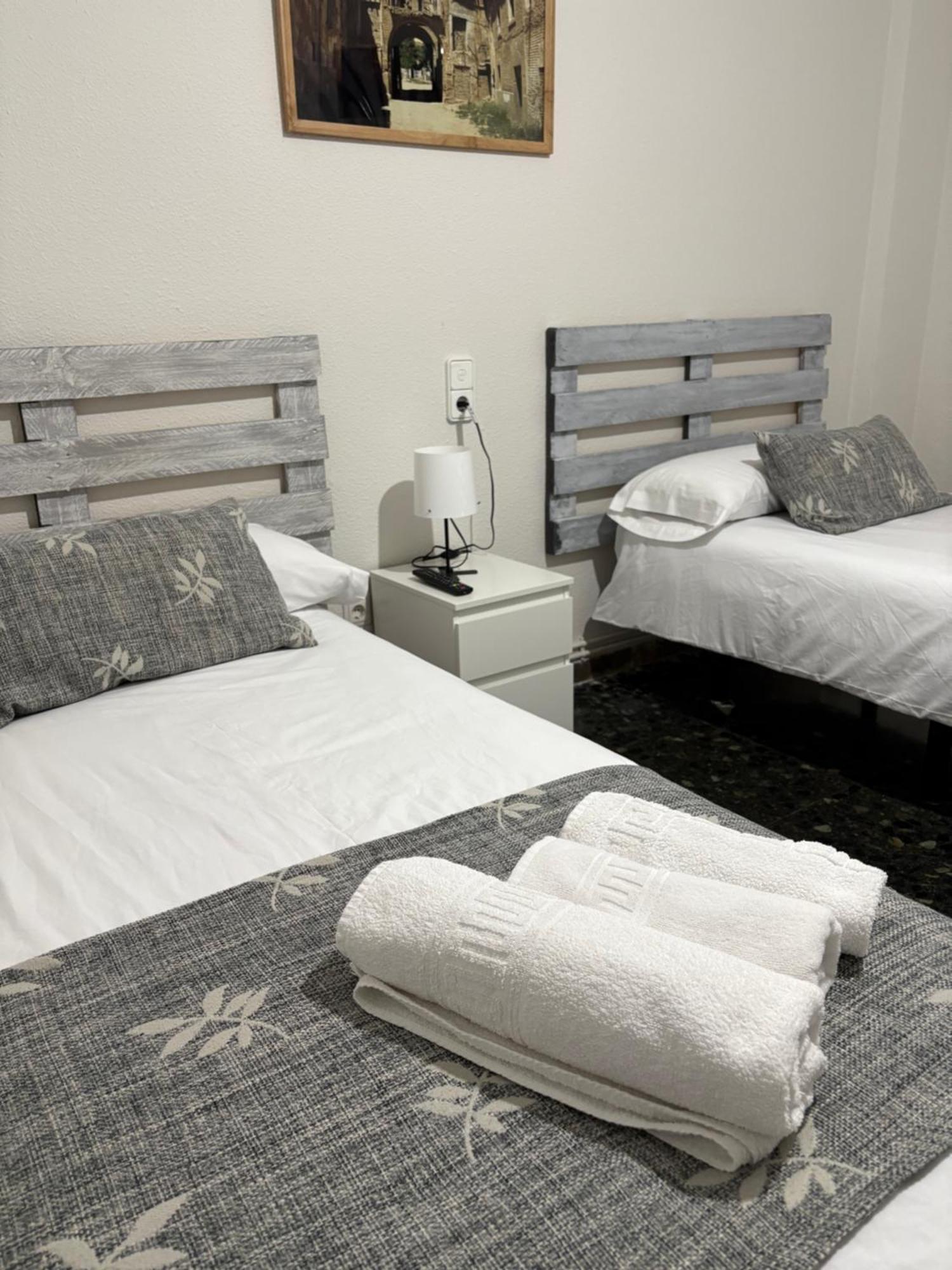 Hostal Pueblo Viejo Belchite Εξωτερικό φωτογραφία