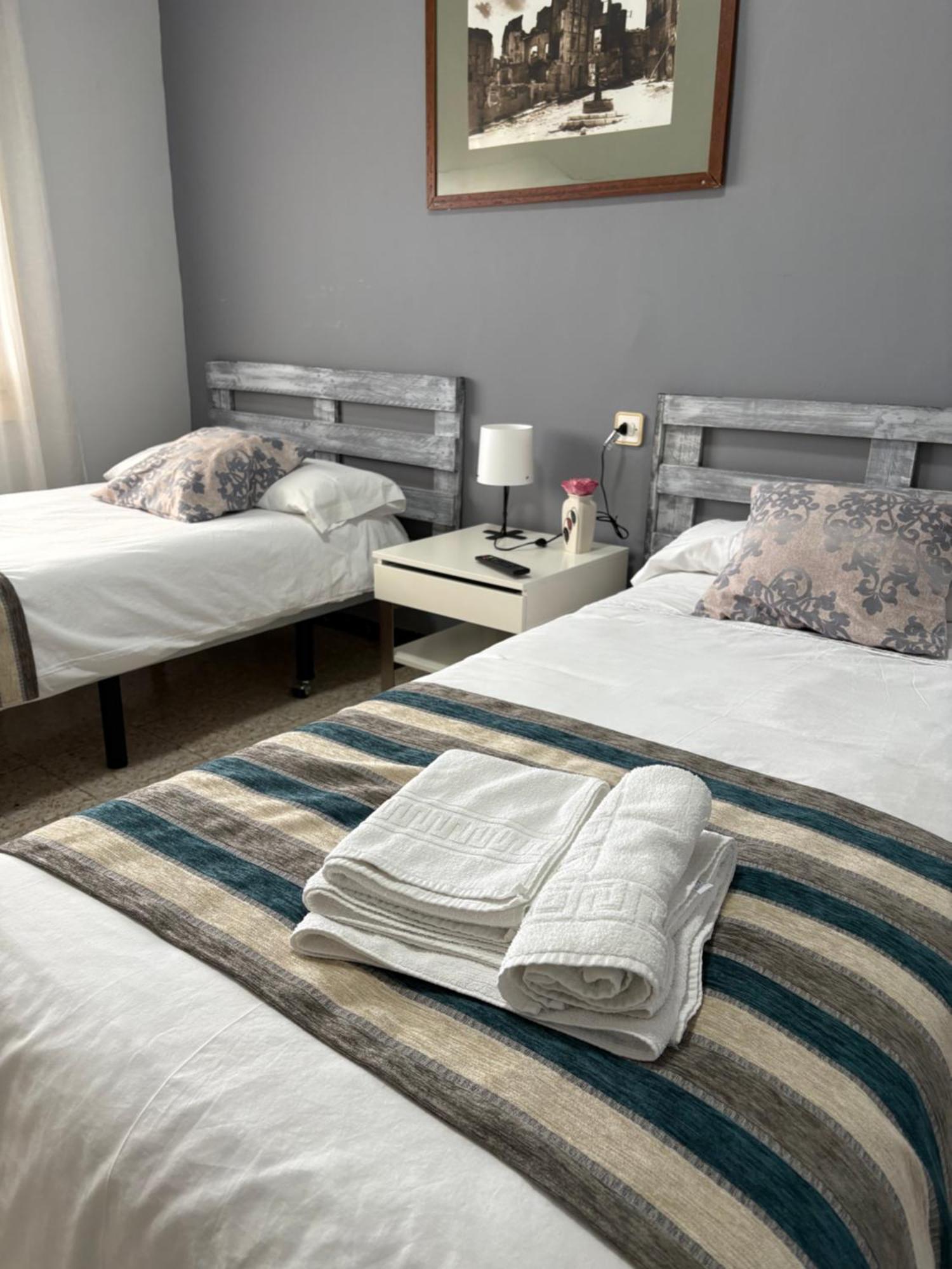 Hostal Pueblo Viejo Belchite Εξωτερικό φωτογραφία