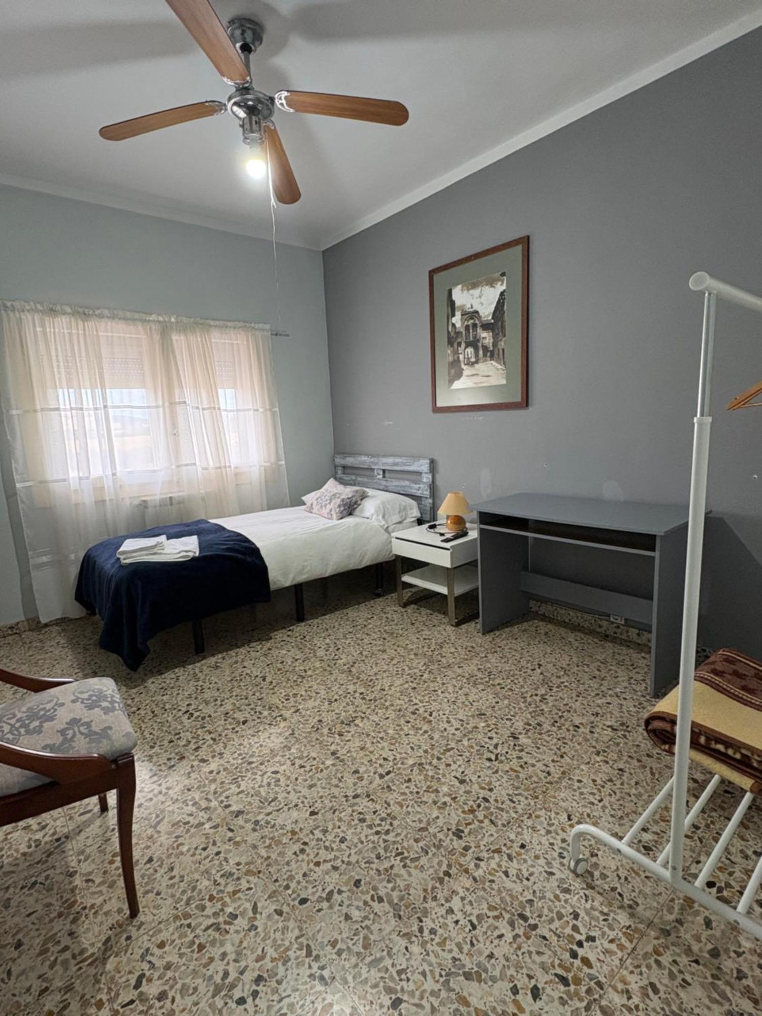 Hostal Pueblo Viejo Belchite Εξωτερικό φωτογραφία